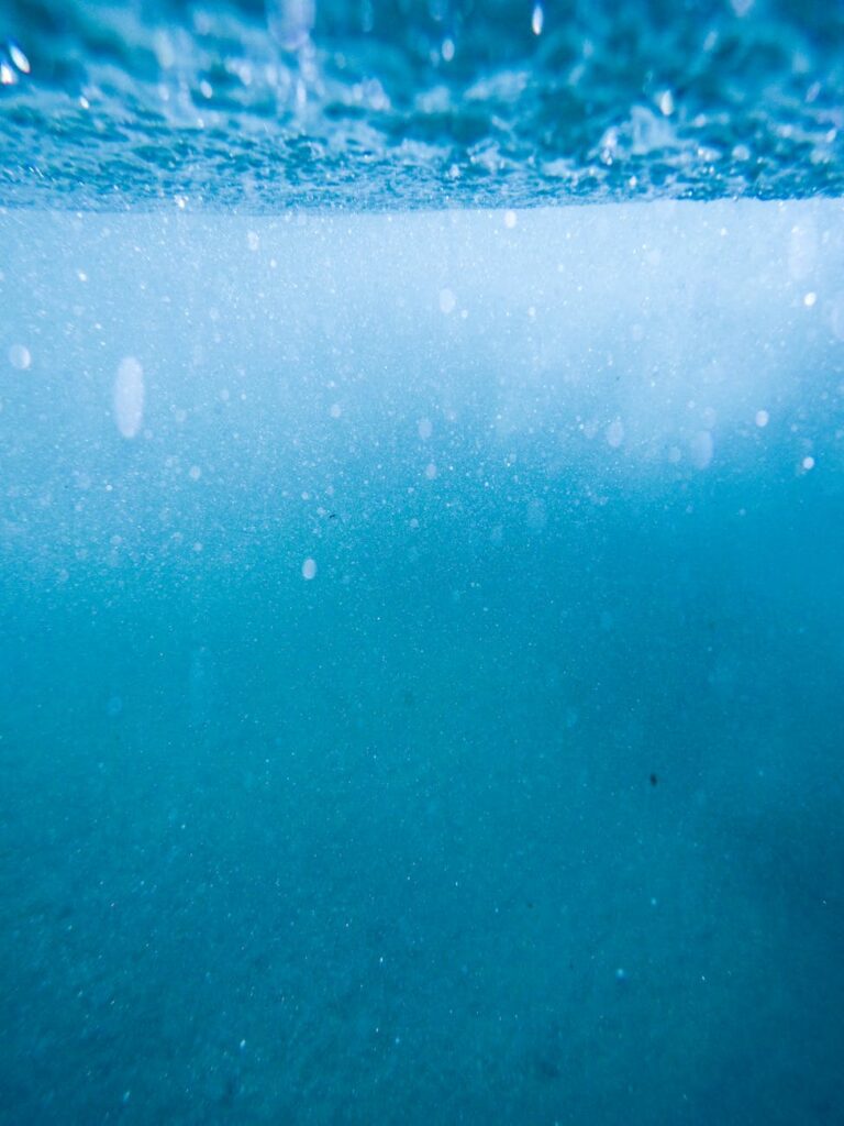 Browser Underwater Explorations: Dive Deep